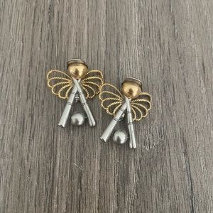 Baseball/softball pins